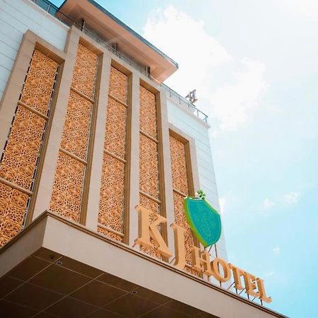 Kj Hotel Yogyakarta Exterior foto