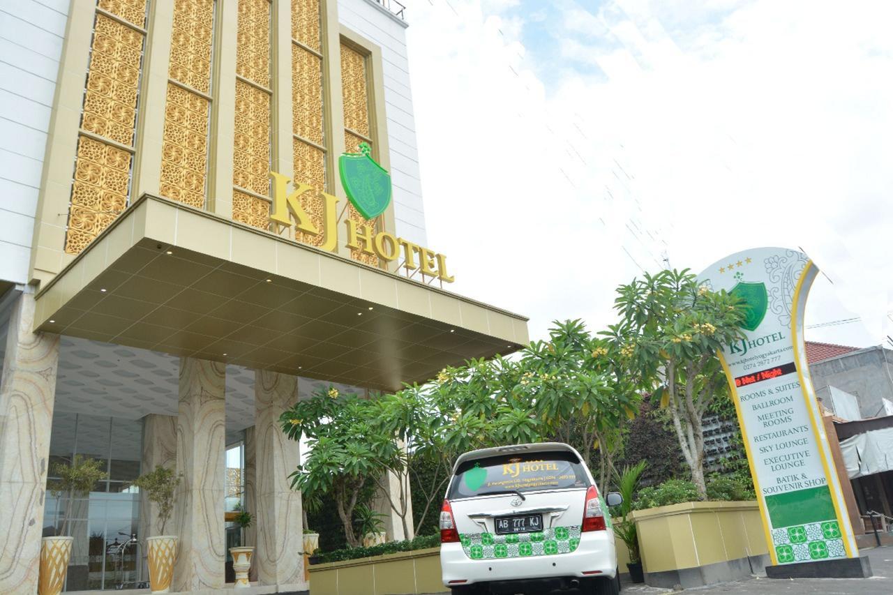 Kj Hotel Yogyakarta Exterior foto